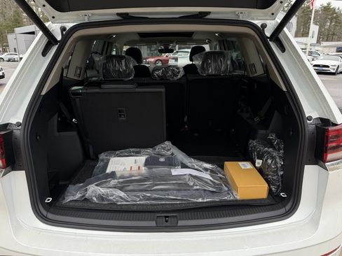 New 2026 Volkswagen Atlas SEL Premium R-Line image 15