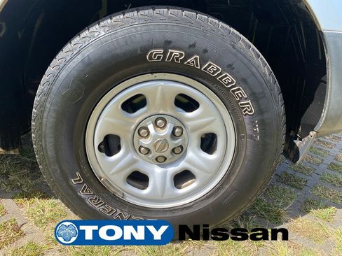 Used 2015 Nissan Frontier S RWD image 27