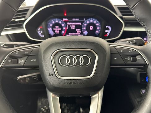 Used 2025 Audi Q3 2.0T Premium w/ Convenience Package image 21