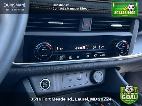 Used 2023 Nissan Rogue SV AWD/4WD image 14