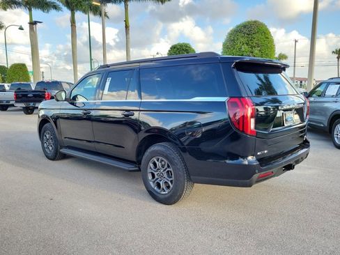 Certified 2025 Ford Expedition Max Active AWD/4WD image 6