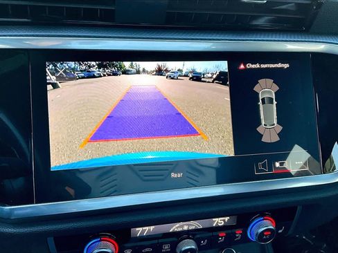 Used 2023 Audi Q3 2.0T Premium w/ Convenience Package image 26