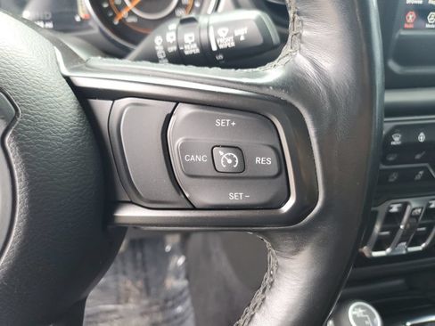 Used 2021 Jeep Wrangler Unlimited Sport AWD/4WD image 15