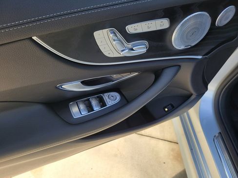 Used 2018 Mercedes-Benz E 400 Coupe image 11