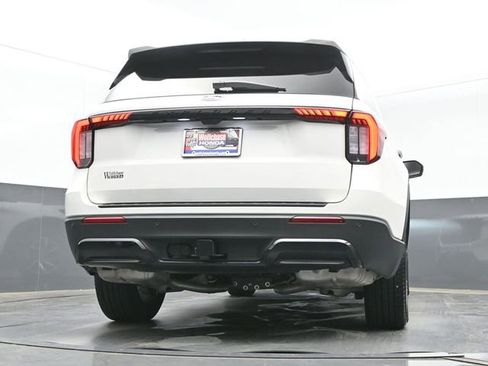 Used 2025 Ford Explorer ST-Line RWD image 24