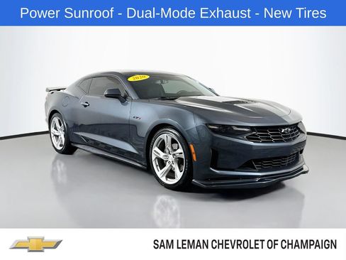 Used 2020 Chevrolet Camaro LT RWD image 1