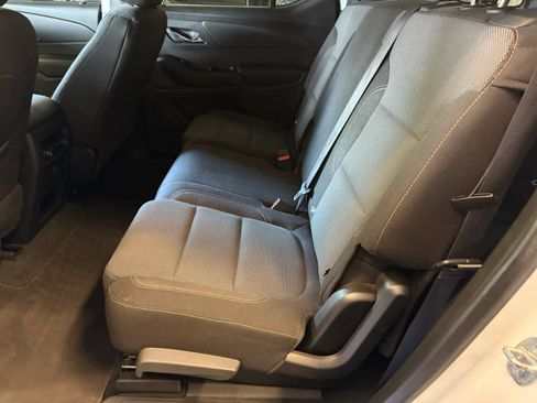 Used 2019 Chevrolet Traverse LS FWD image 5