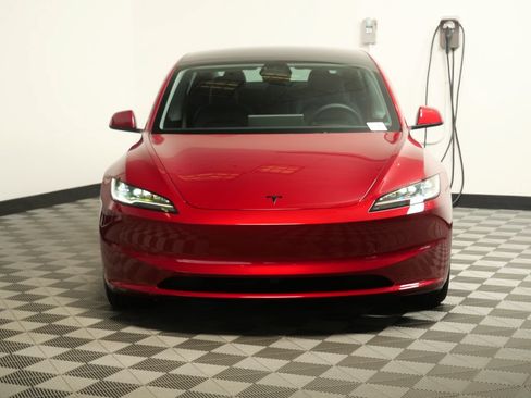 Used 2026 Tesla Model 3 AWD/4WD image 2