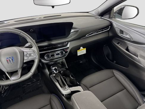 New 2026 Buick Envista Sport Touring w/ Convenience I Package FWD image 21