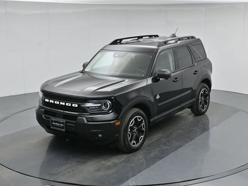 Used 2025 Ford Bronco Sport Outer Banks w/ Outer Banks Tech Package+ image 43