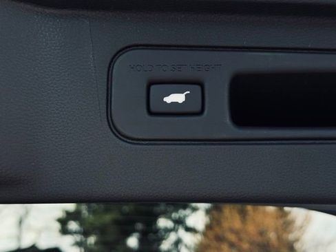 New 2026 Honda Pilot Touring image 13