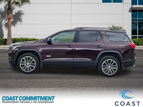 Certified 2017 GMC Acadia SLT AWD/4WD image 3