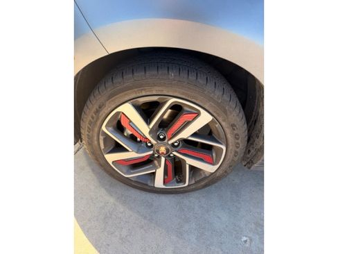 Used 2019 Hyundai Kona Ultimate image 10