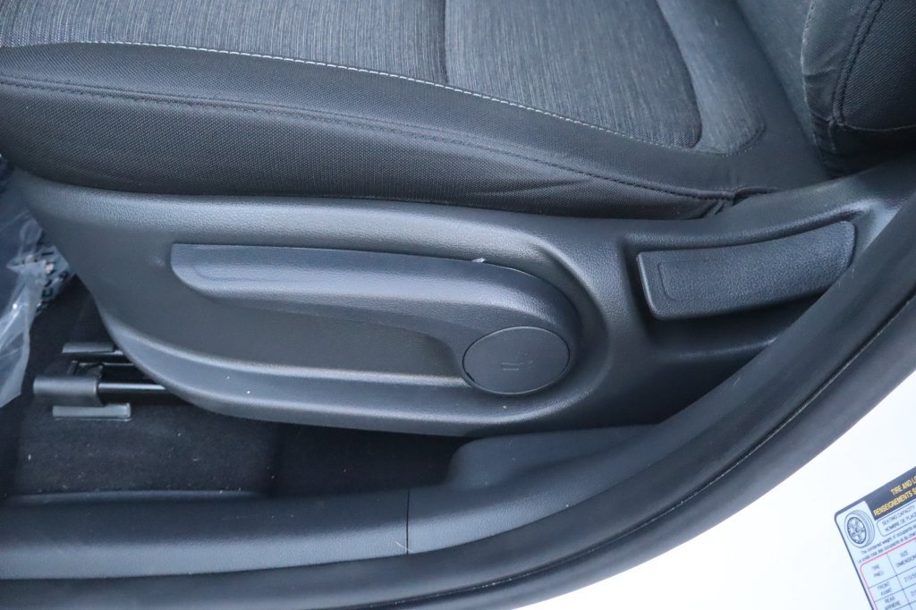 Used 2020 Hyundai Kona SEL FWD image 22