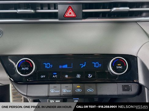 Used 2025 Hyundai Elantra Sport FWD image 15