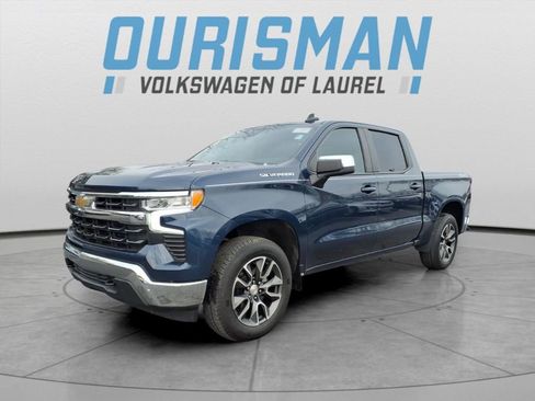 Used 2023 Chevrolet Silverado 1500 LT image 3