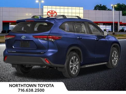 New 2026 Toyota Highlander XLE AWD/4WD image 2