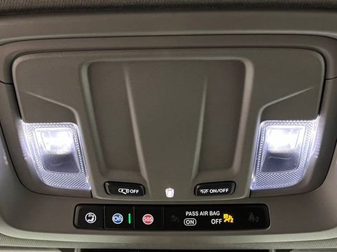 Used 2024 GMC Sierra 1500 Elevation AWD/4WD image 41
