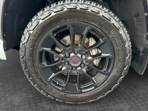 Used 2024 Toyota Tundra Limited w/ TRD Off-Road Package AWD/4WD image 9