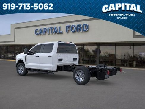 New 2026 Ford F350 XL w/ XL Chrome Package AWD/4WD image 4