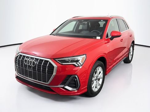 Used 2025 Audi Q3 2.0T Premium AWD/4WD image 3