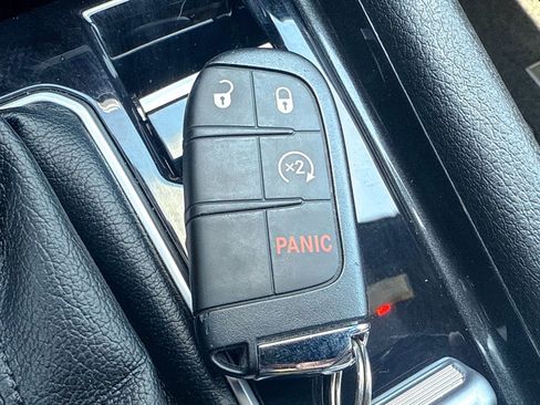 Used 2025 Jeep Compass Latitude AWD/4WD image 52