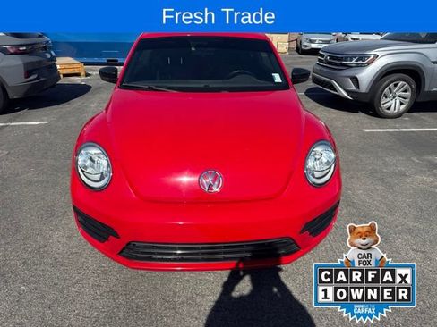 Used 2018 Volkswagen Beetle 2.0T S FWD image 2