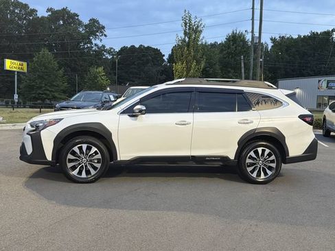 Used 2024 Subaru Outback Touring AWD/4WD image 6