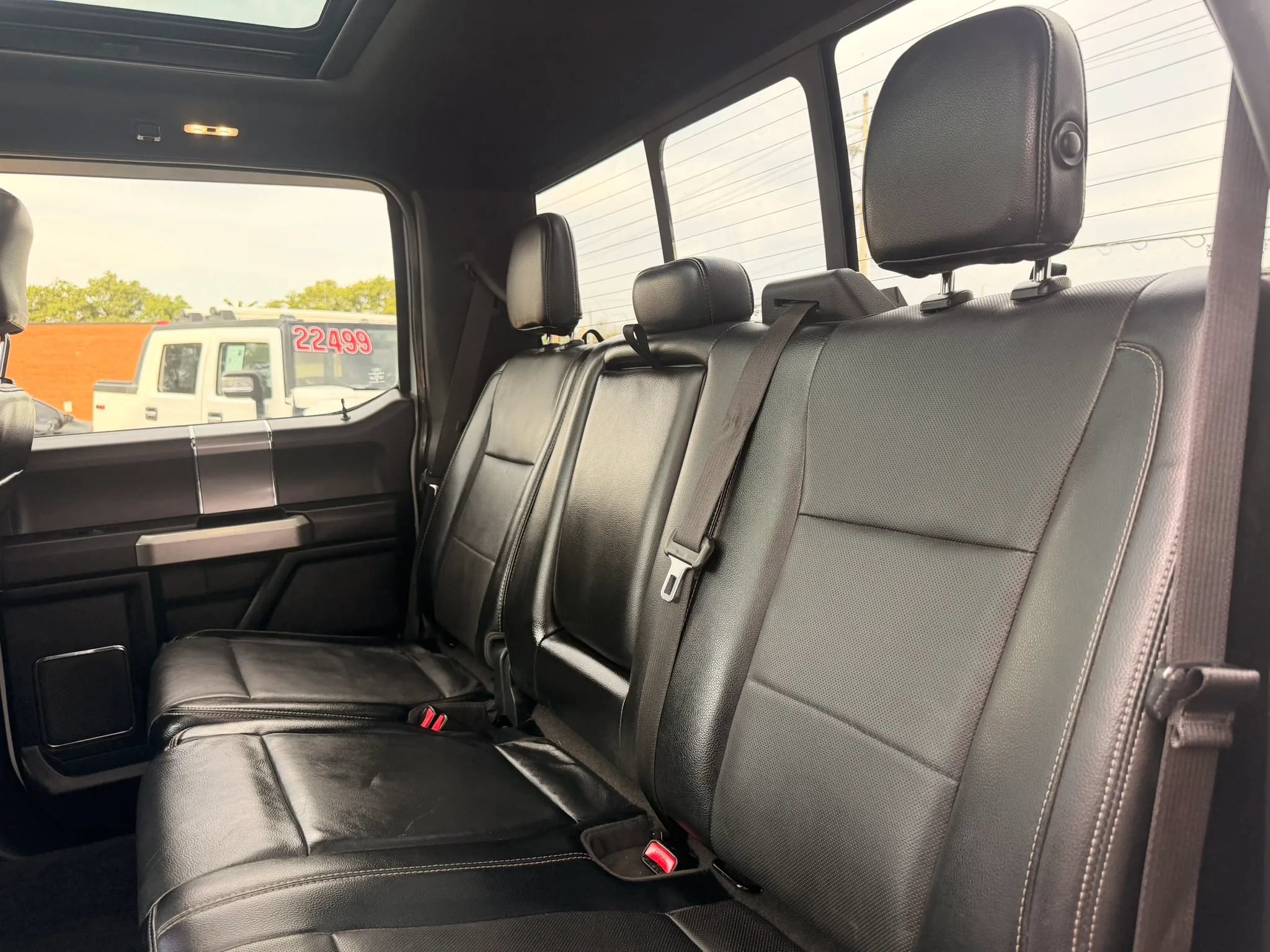 Used 2015 Ford F150 Lariat RWD image 25