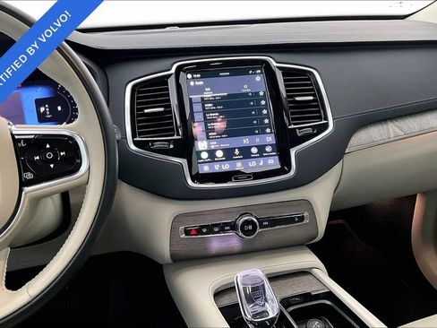 Used 2024 Volvo XC90 B6 Ultimate w/ Protection Package Premier AWD/4WD image 7