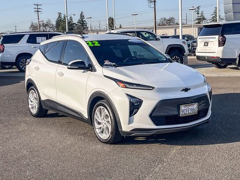 Certified 2022 Chevrolet Bolt EUV LT image 5