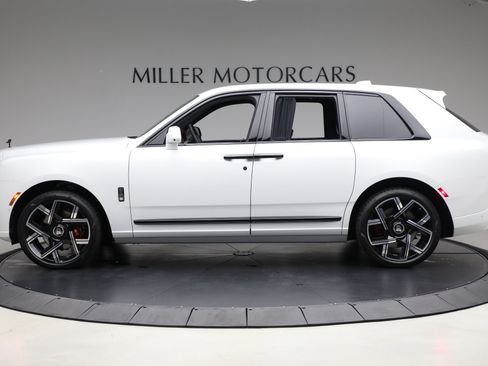 Certified 2025 Rolls-Royce Cullinan Black Badge AWD/4WD image 3