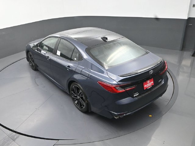 Used 2026 Toyota Camry XSE FWD image 26