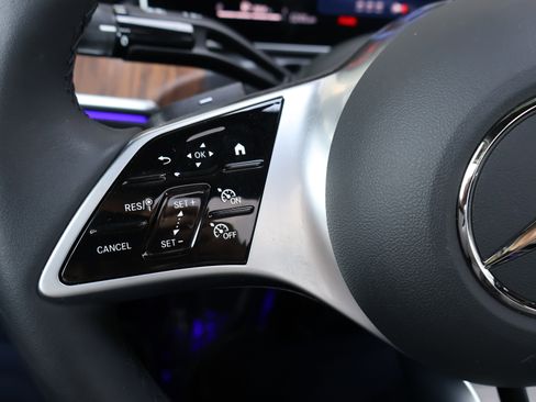 Certified 2025 Mercedes-Benz C 300 Sedan image 34