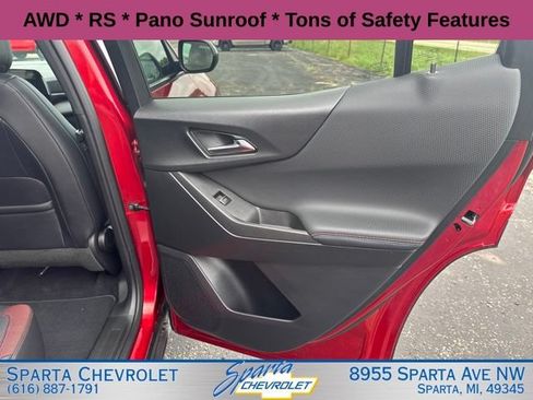 Used 2026 Chevrolet Equinox RS AWD/4WD image 30