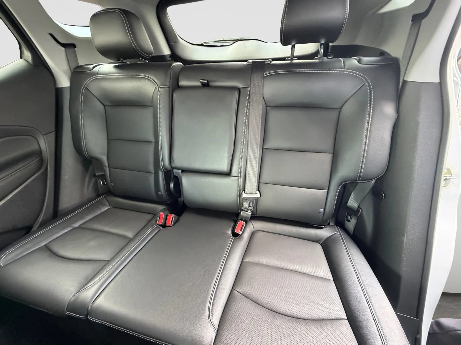 Used 2023 GMC Terrain SLT w/ Tech Package AWD/4WD image 15