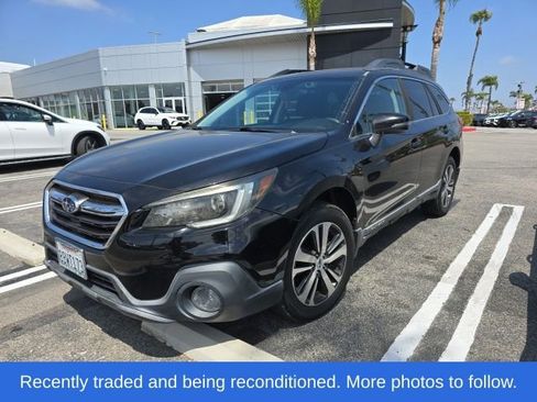 Used 2018 Subaru Outback 2.5i Limited AWD/4WD image 1