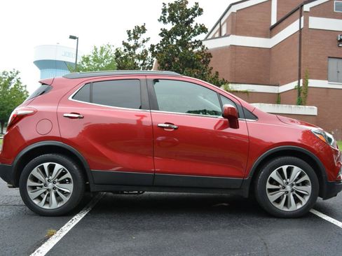 Used 2020 Buick Encore Preferred FWD image 4