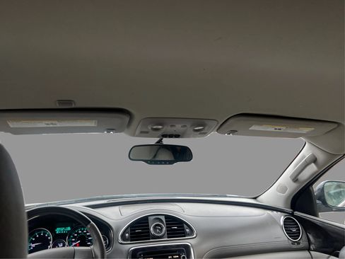 Used 2017 Buick Enclave Convenience FWD image 19