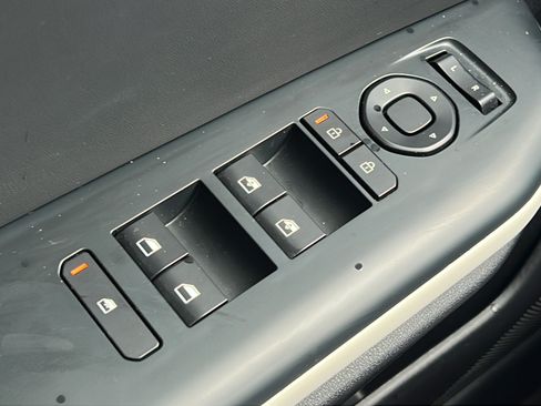 Certified 2025 Kia K4 GT-Line w/ GT-Line Sunroof Package FWD image 23