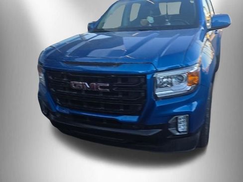 Used 2022 GMC Canyon Elevation image 3