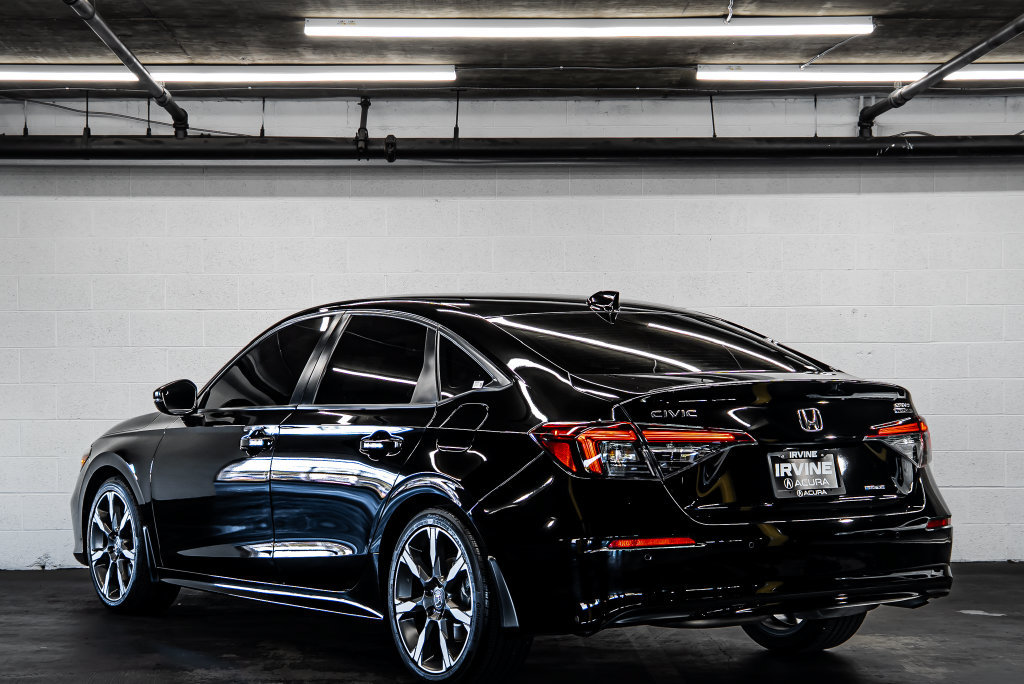Used 2025 Honda Civic Sport image 3
