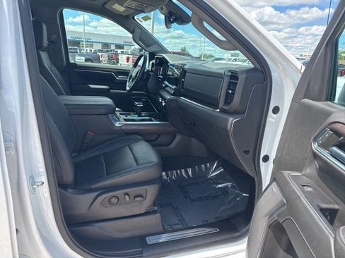 Certified 2023 GMC Sierra 1500 SLT w/ SLT Premium Package image 14