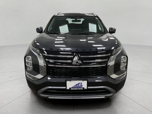 New 2026 Mitsubishi Outlander SEL image 10