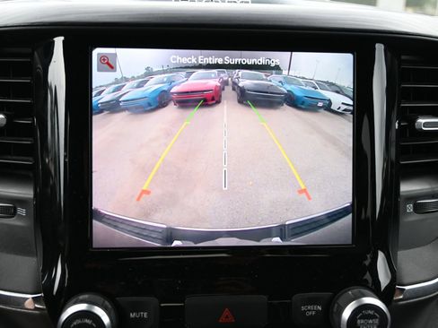 Used 2024 RAM 1500 Laramie RWD image 18