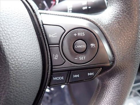 Used 2025 Toyota RAV4 LE FWD image 15