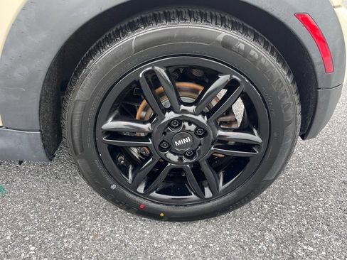 Used 2015 MINI Cooper S FWD image 25