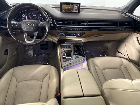 Used 2017 Audi Q7 3.0T Prestige AWD/4WD image 25