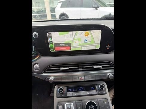 Used 2022 Hyundai Palisade Limited w/ Cargo Package FWD image 10