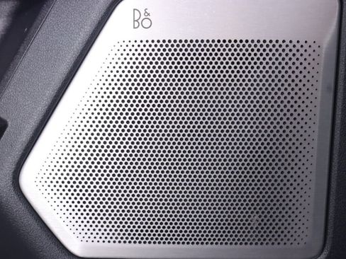 Used 2021 Ford F150 Lariat w/ Equipment Group 502A High image 33